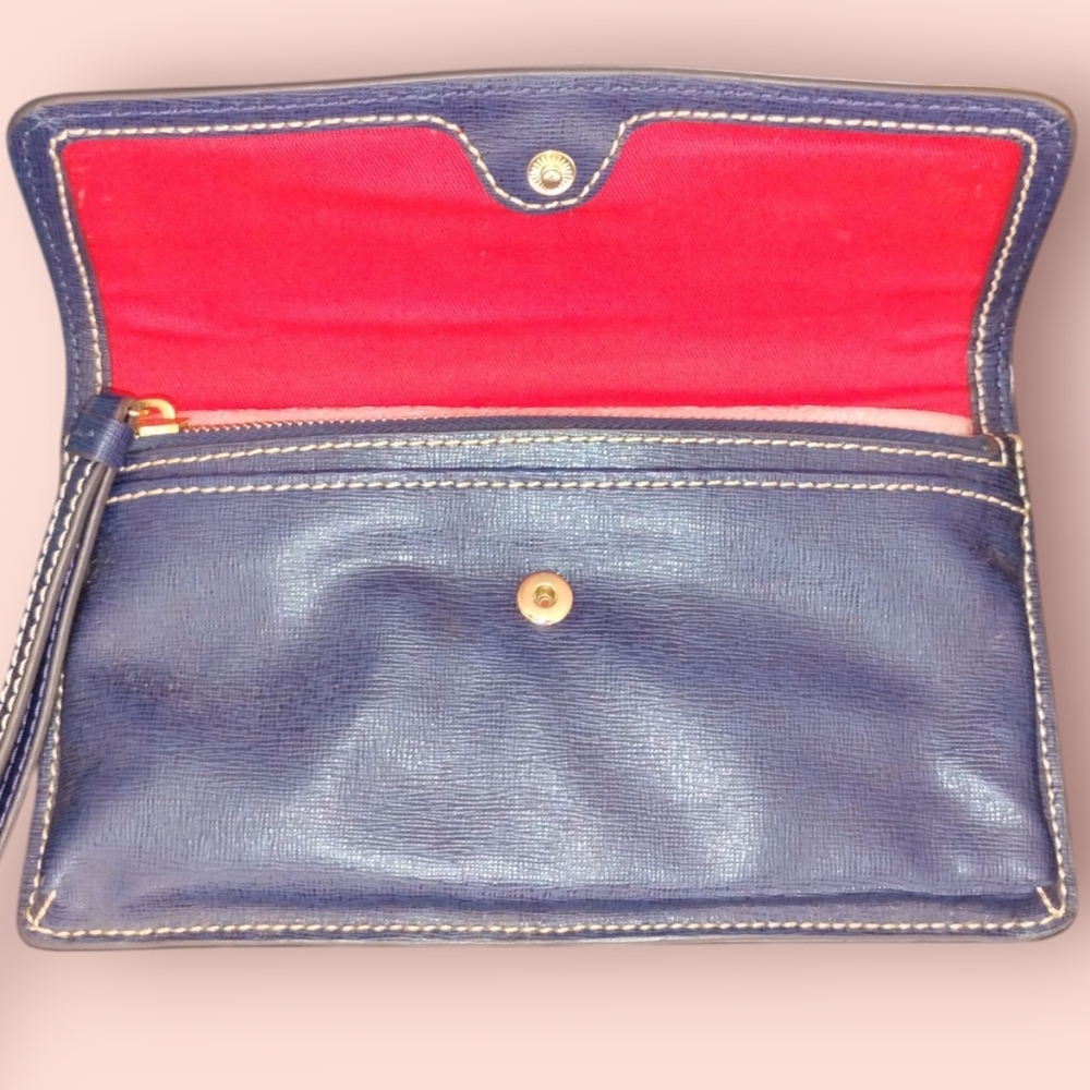 (NWOT) Vintage DOONEY & BOURKE® Saffiano Milly Wristlet - Marine - Picture 4 of 4